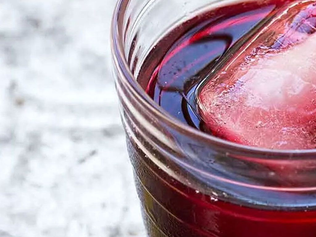 Hibiscus water